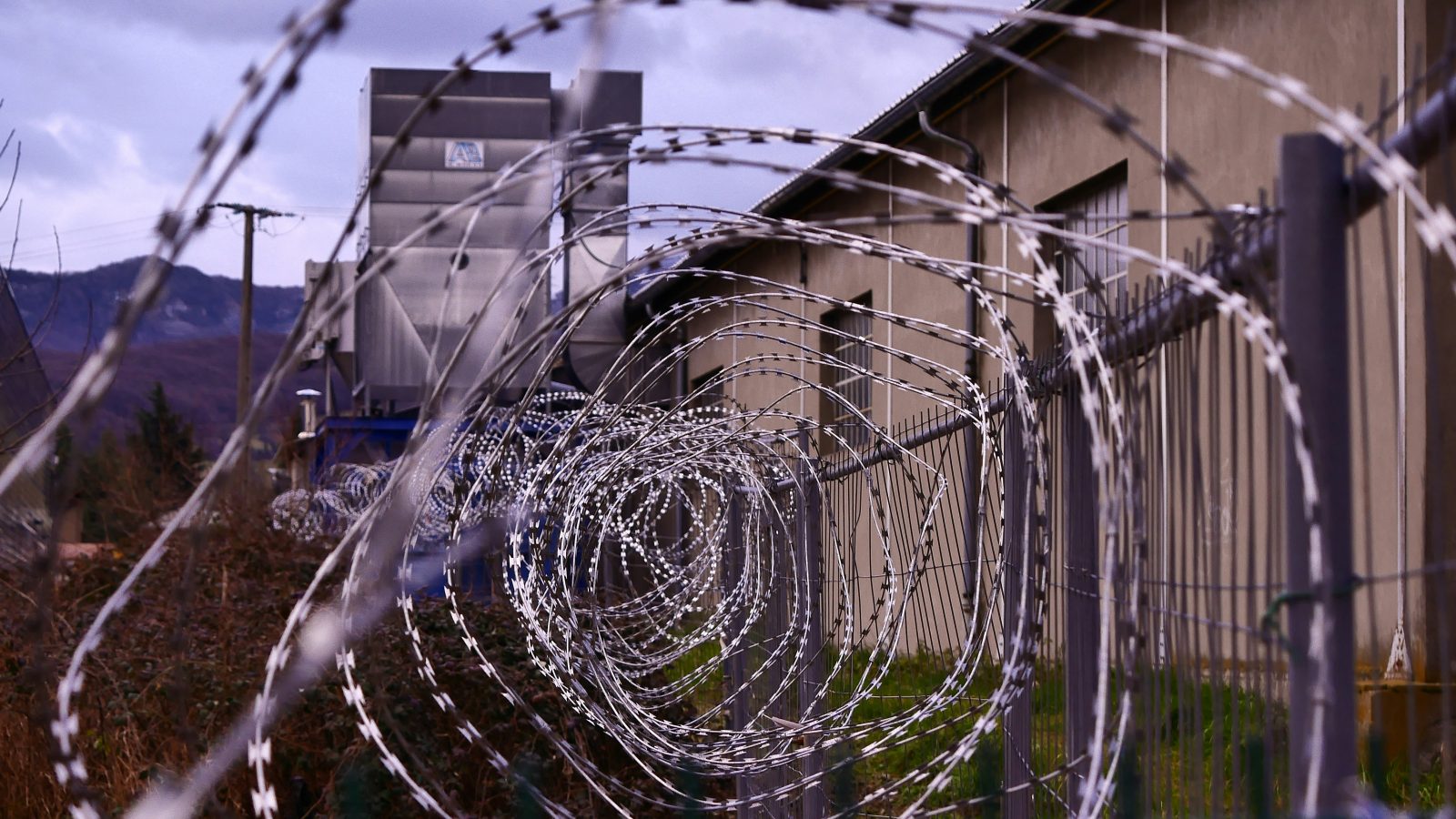 drone prison contraband